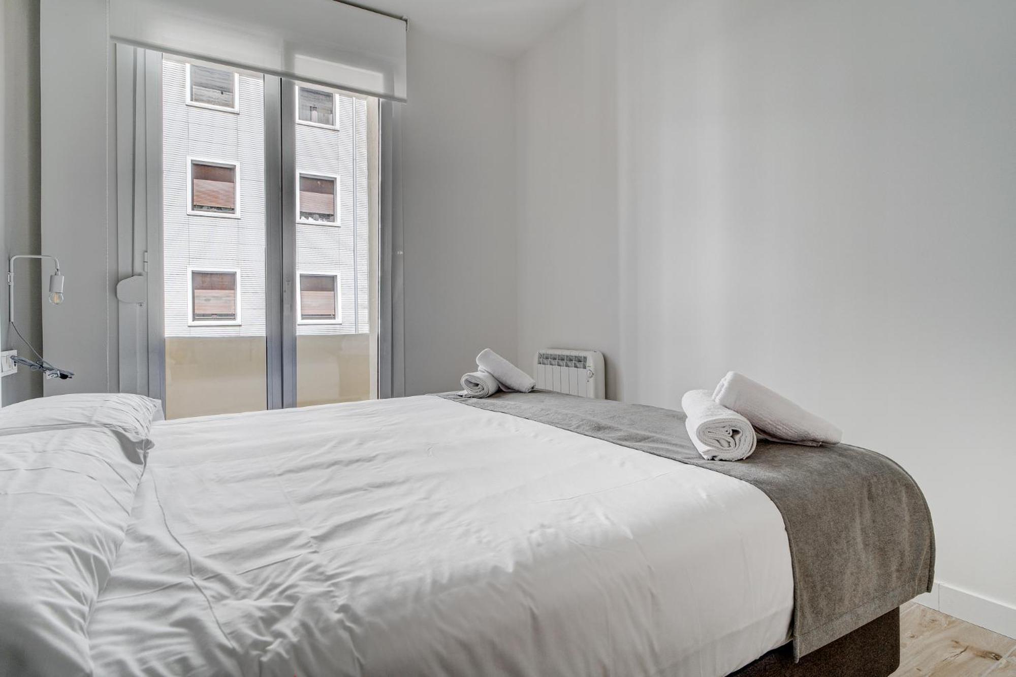 Apartamentos Gran Via By Sanse Holidays San Sebastián Dış mekan fotoğraf