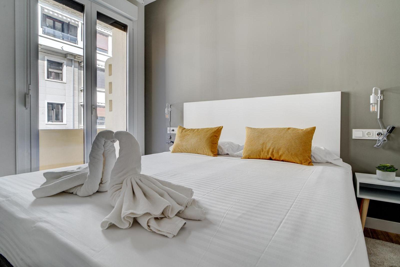 Apartamentos Gran Via By Sanse Holidays San Sebastián Dış mekan fotoğraf