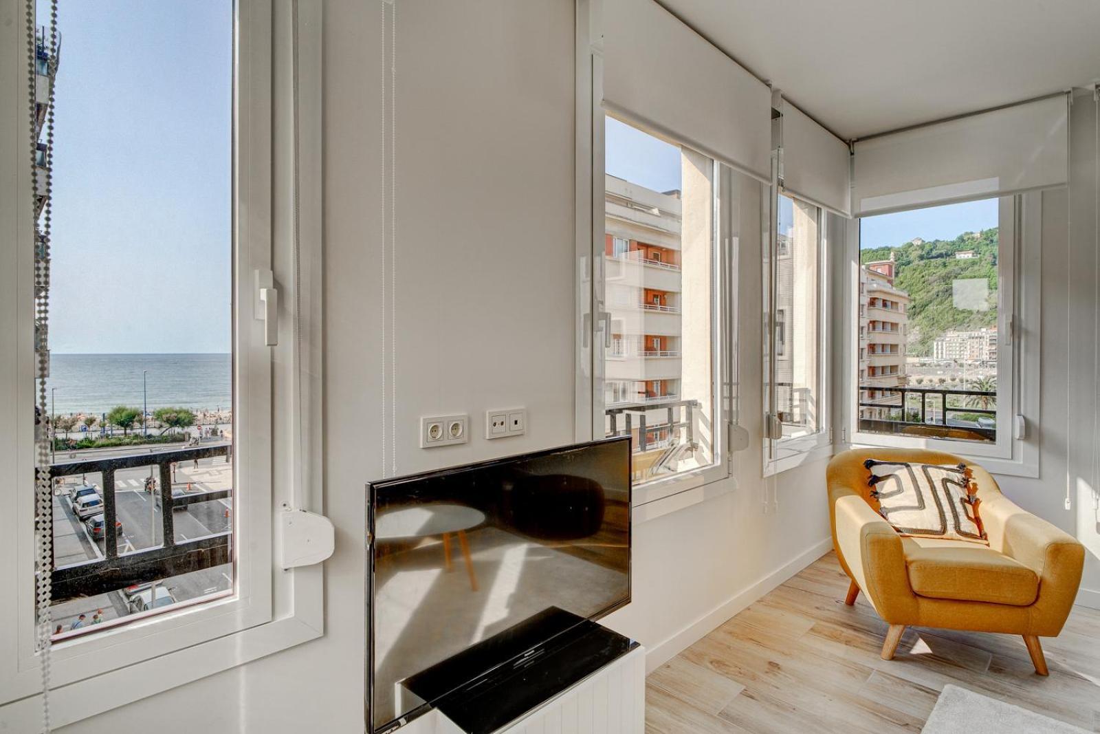 Apartamentos Gran Via By Sanse Holidays San Sebastián Dış mekan fotoğraf