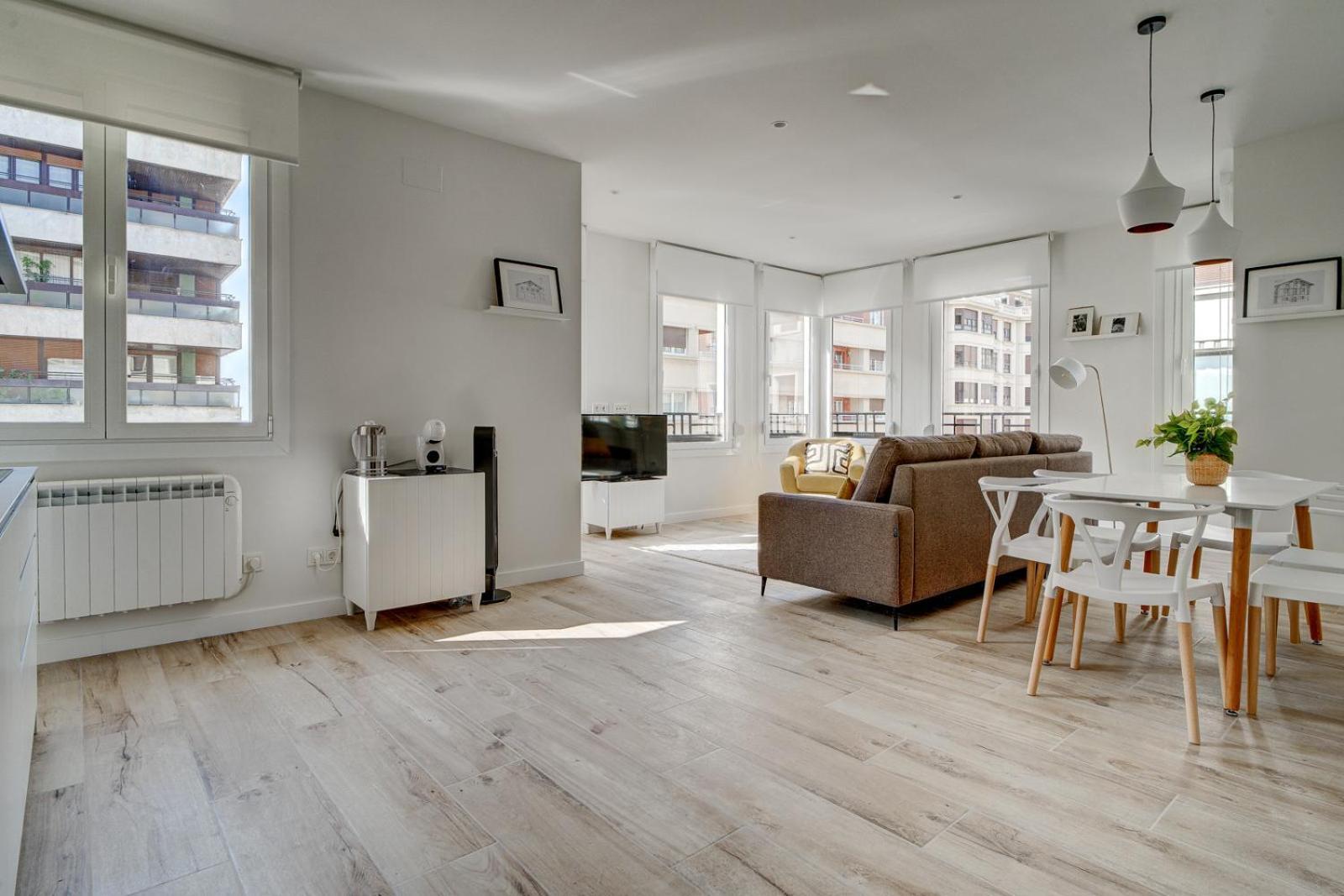 Apartamentos Gran Via By Sanse Holidays San Sebastián Dış mekan fotoğraf