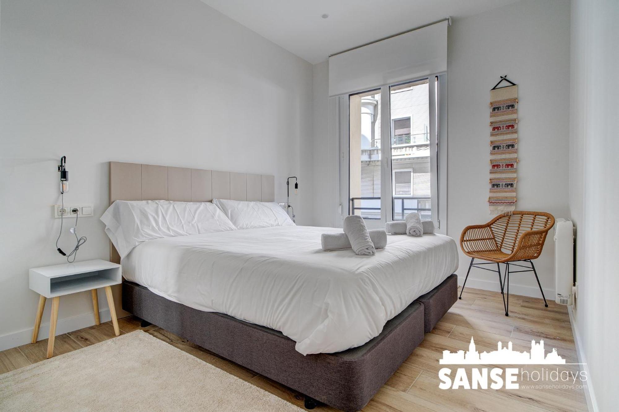 Apartamentos Gran Via By Sanse Holidays San Sebastián Dış mekan fotoğraf