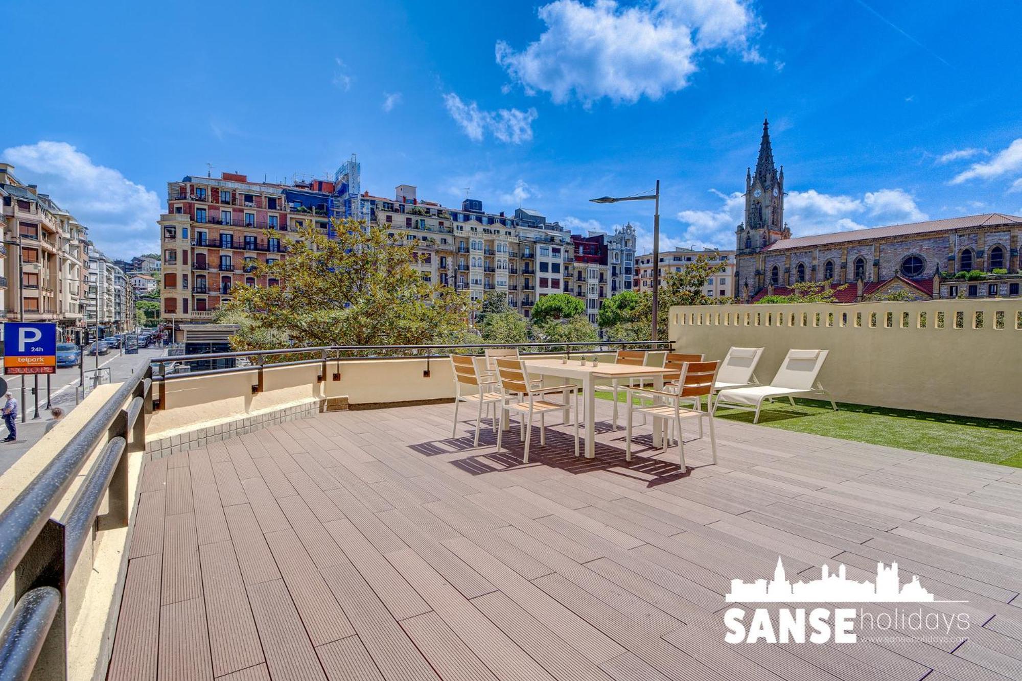 Apartamentos Gran Via By Sanse Holidays San Sebastián Dış mekan fotoğraf