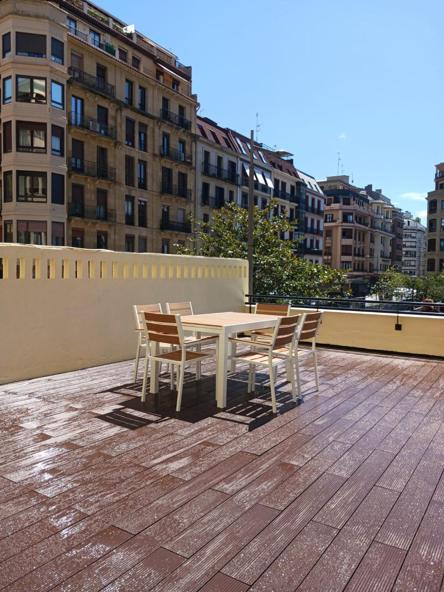 Apartamentos Gran Via By Sanse Holidays San Sebastián Dış mekan fotoğraf