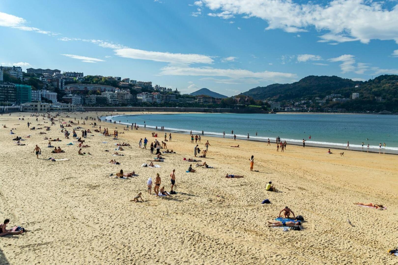 Apartamentos Gran Via By Sanse Holidays San Sebastián Dış mekan fotoğraf